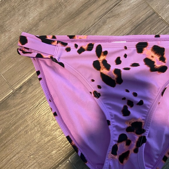 Hula Honey Bikini Bottoms - Picture 5 of 11